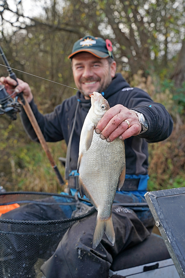 Reservoir Feeder Fishing - Sean Cameron